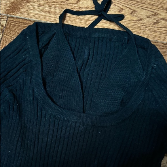 halter neck sweater 2 for $30 - Picture 4 of 5